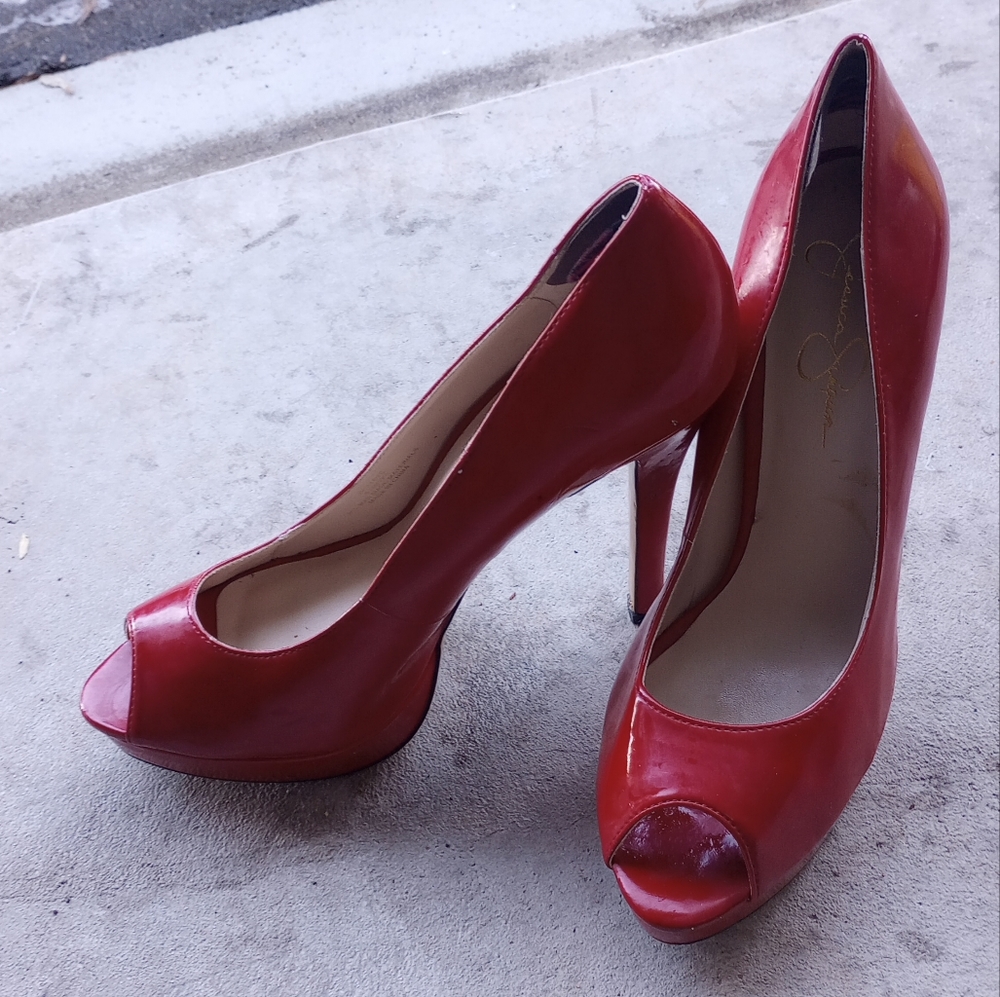 Jessica Simpson high heels